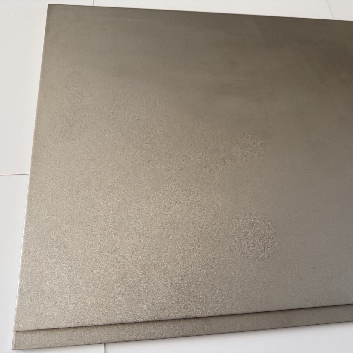 Titanium wave pallet material